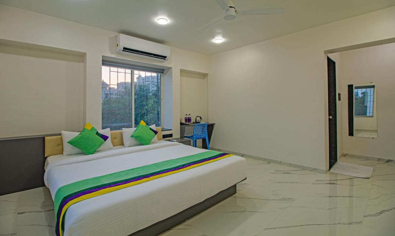 Treebo Atithi Comforts Inn Pune Extérieur photo