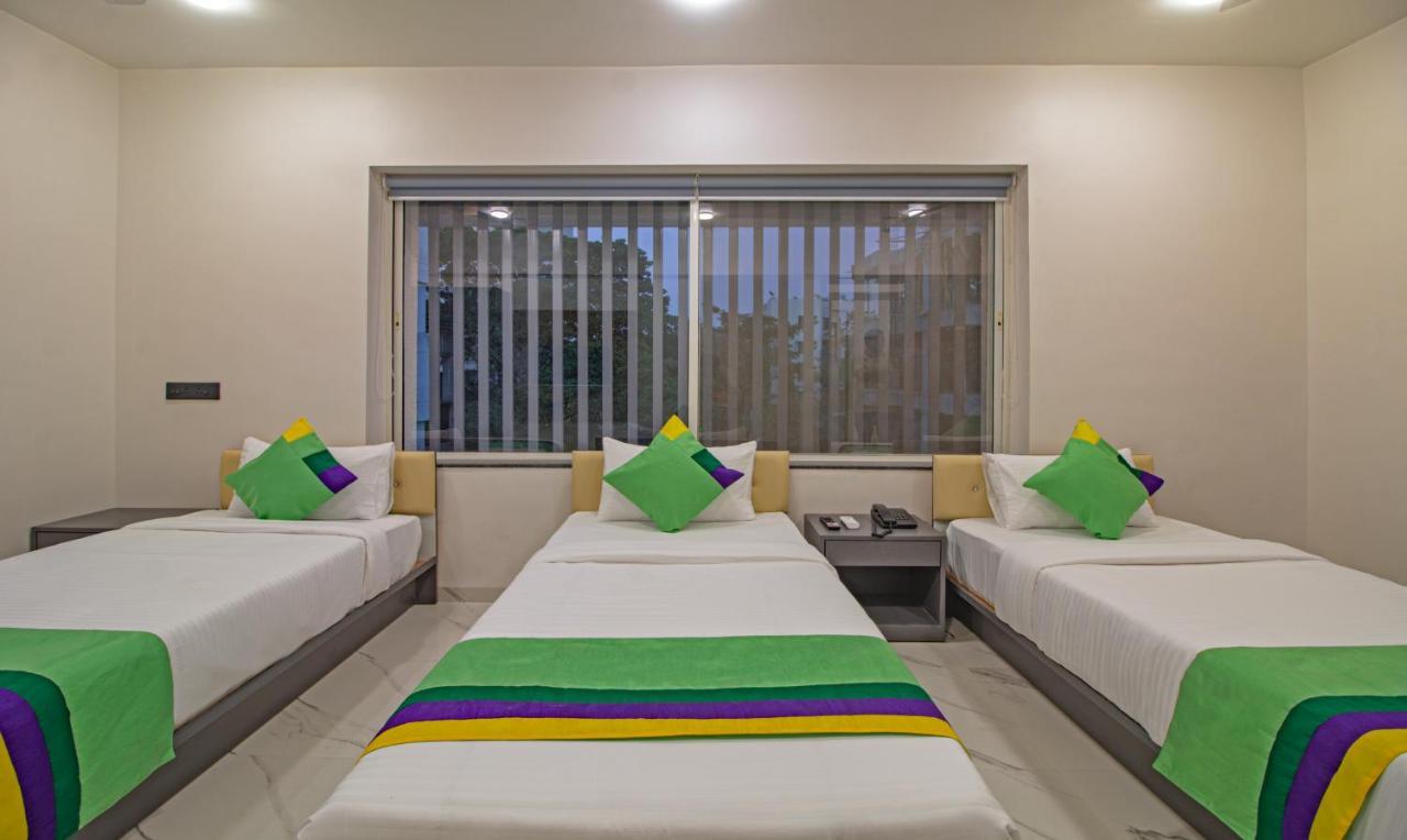 Treebo Atithi Comforts Inn Pune Extérieur photo